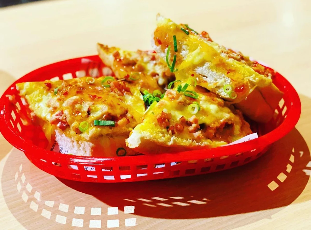 Cheesy Bread, Jewells Tavern