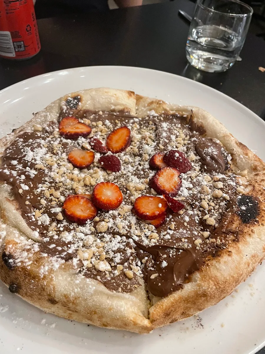 Nutella Pizza