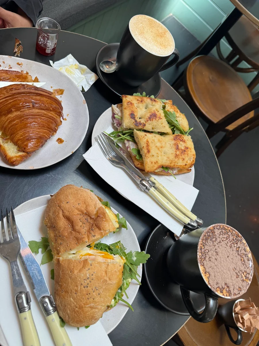 Highlights, Ma Belle’s Cafe