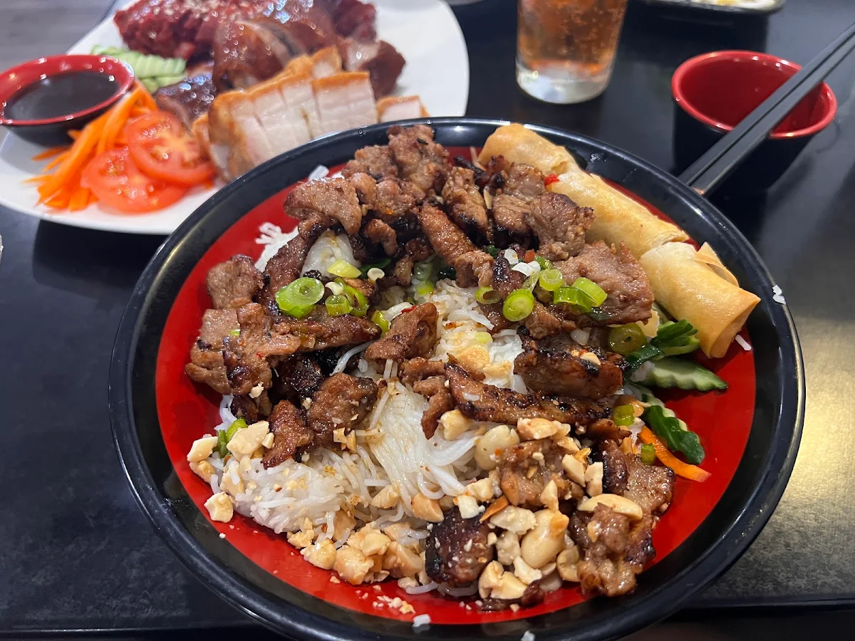 Bun Thit Nuong, Friendship Vietnamese Delights Restaurant