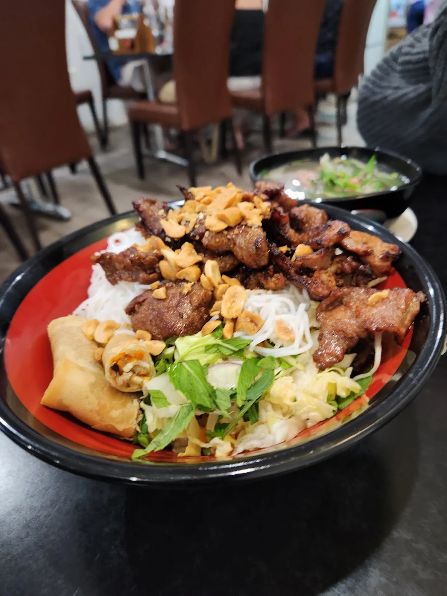 Highlights, Friendship Vietnamese Delights Restaurant