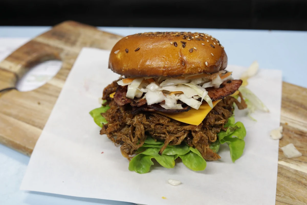 Highlights, Mount Martha Gourmet Burgers (Cafe 85 Percent)