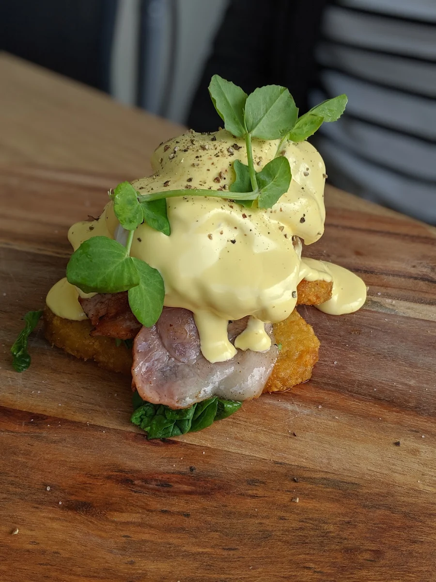 Hash Stack, The Bird & The Wolf Cafe