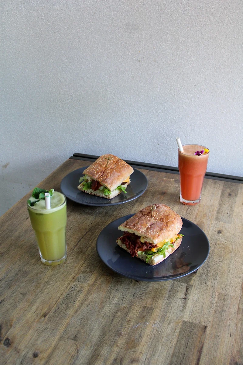 Highlights, Jam Cafe