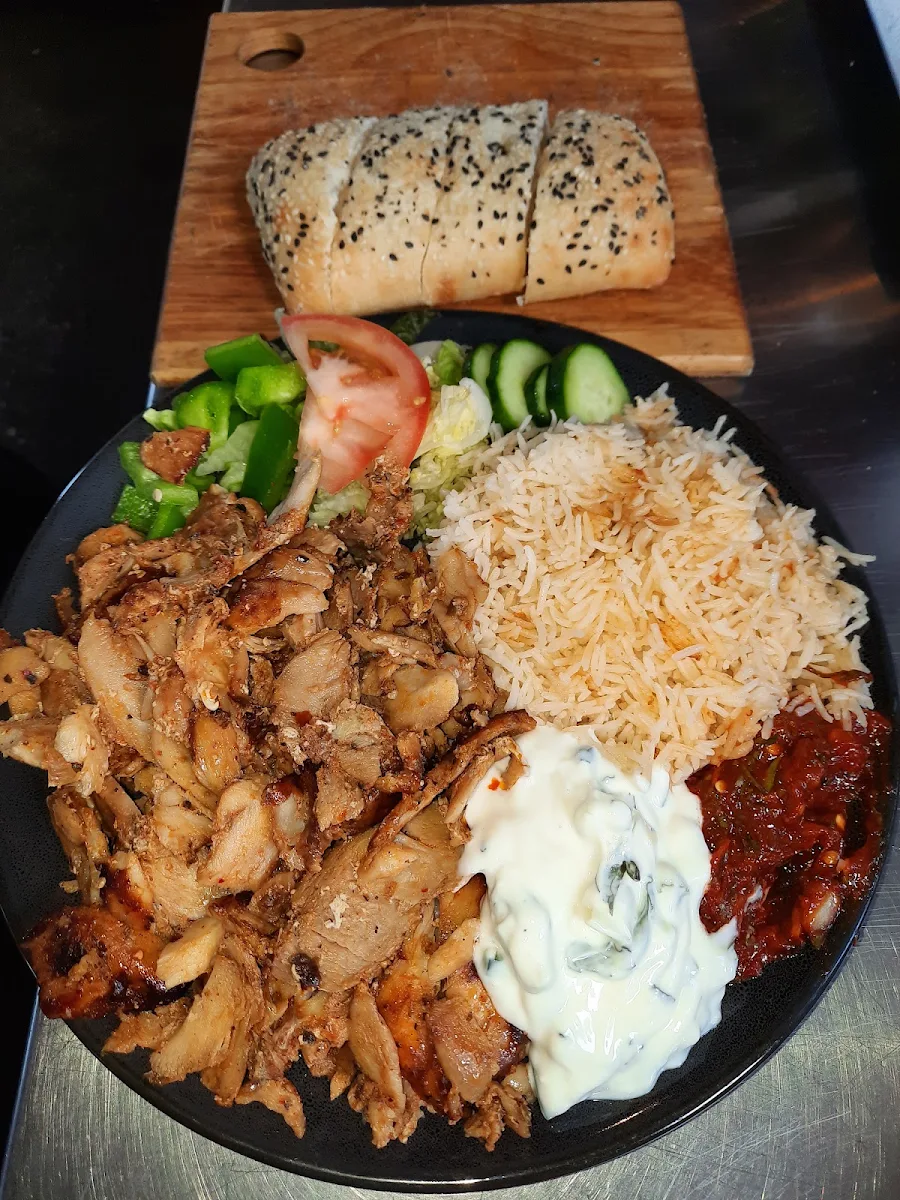 Mix Kebab, Kebab Hut