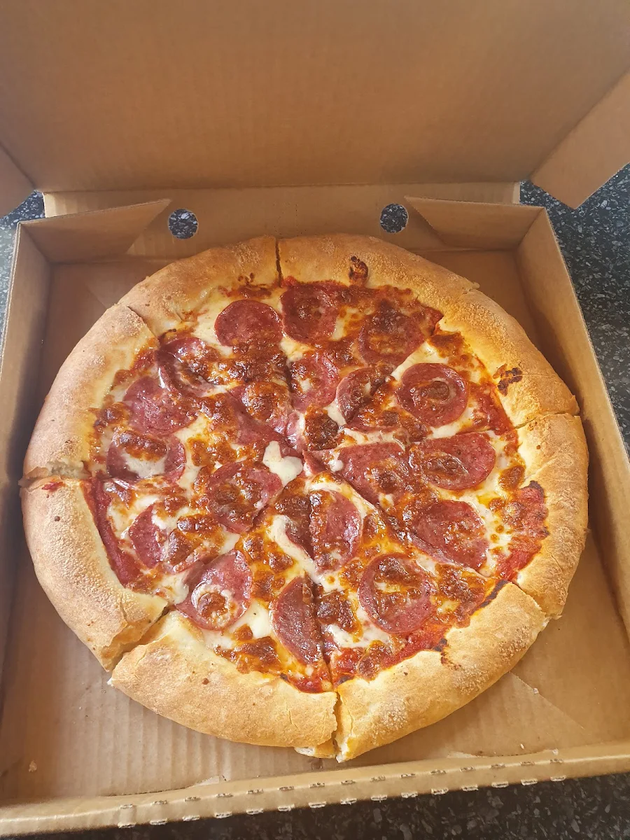 Pepperoni Pizza, Kebab Hut