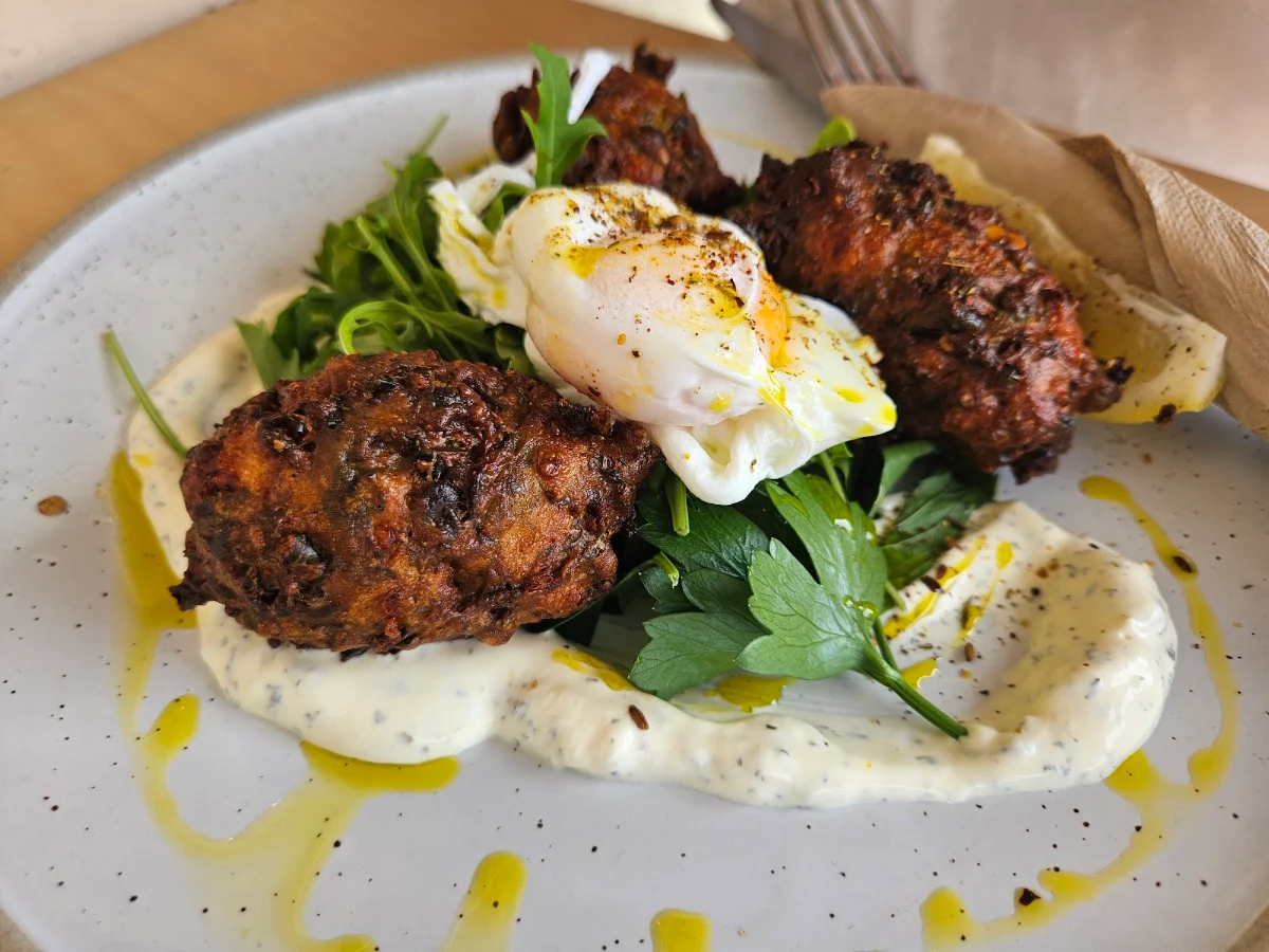 Fritters, Some Cafe