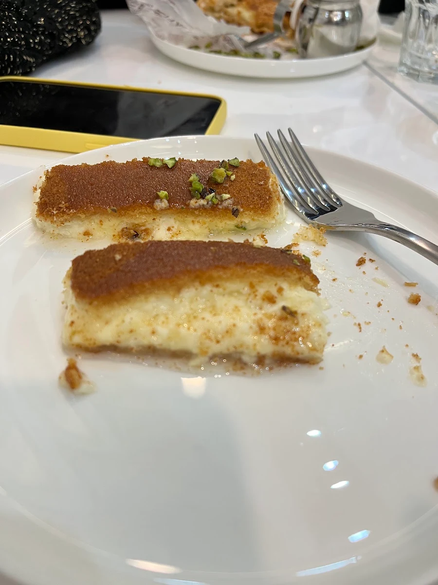 Kunefe, Afiouni Sweets and Pastries