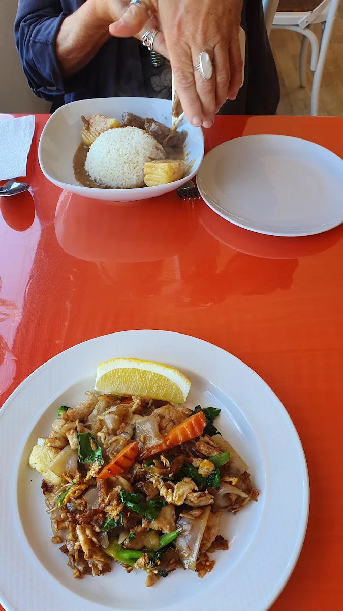 Pad See EW
