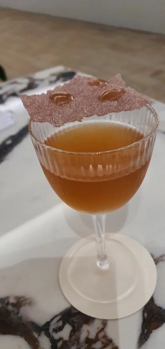 Cocktails, Lúc Lắc