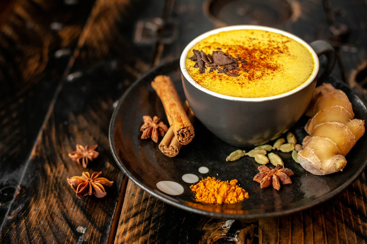 Turmeric Latte, Earthy Eats