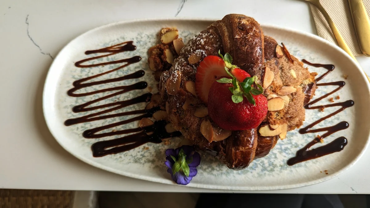 Knafeh French Toast