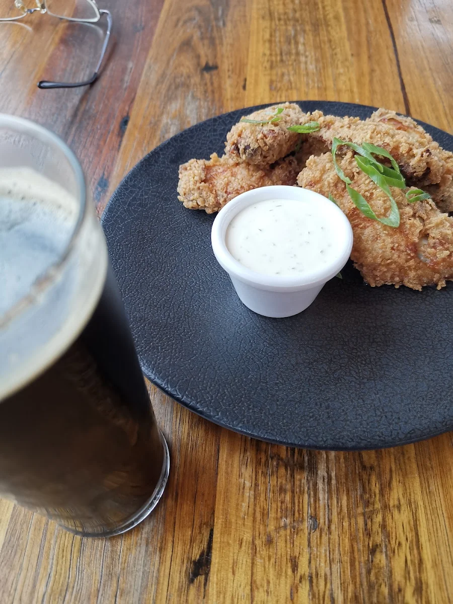 Fried Chicken Wings, Paper Scissors Rock Brew Co