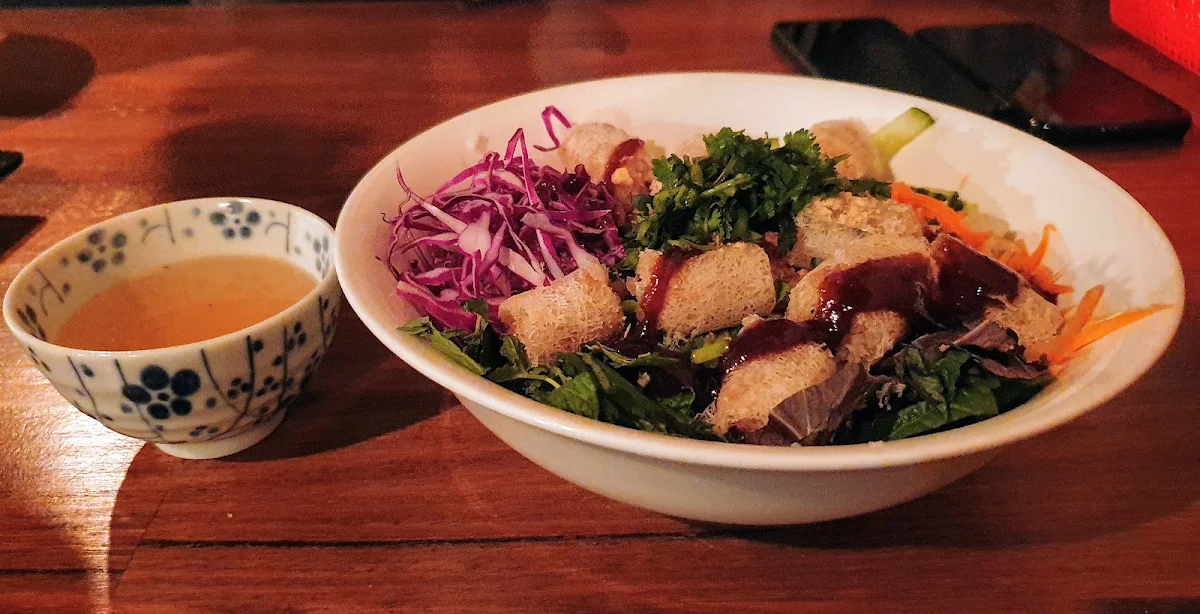 Vegetarian Spring Roll Bun, TONKIN