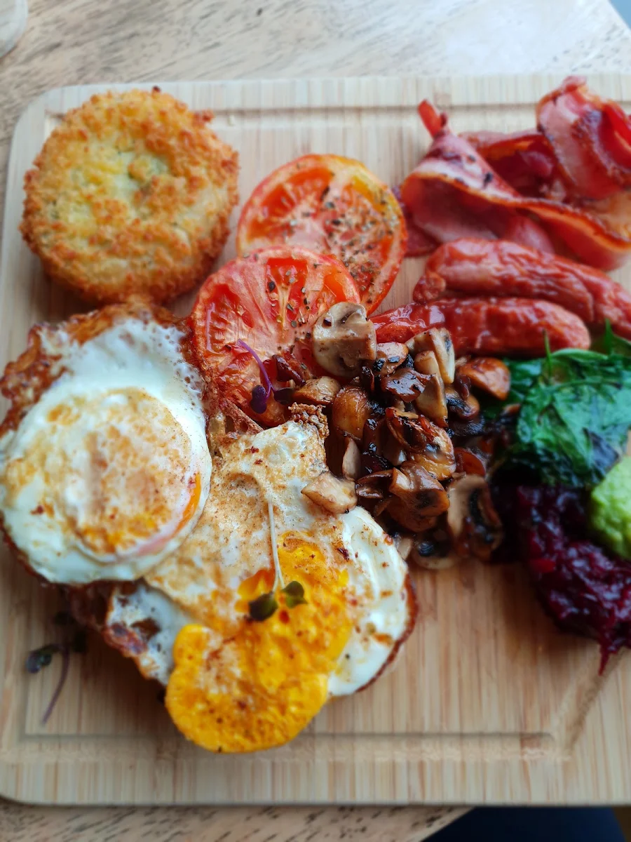 Classic Breaky, Seaview Warrnambool