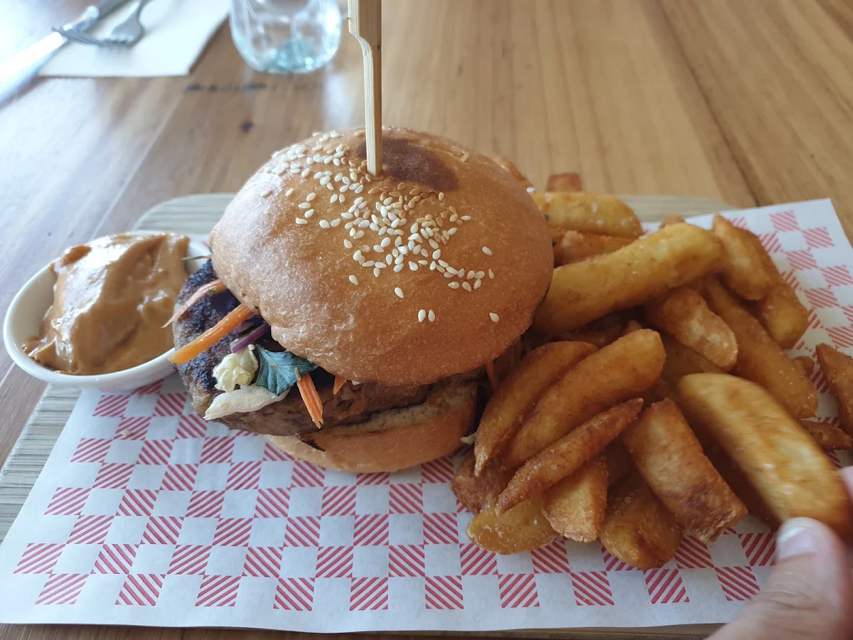 Pulled Pork Burger, Seaview Warrnambool