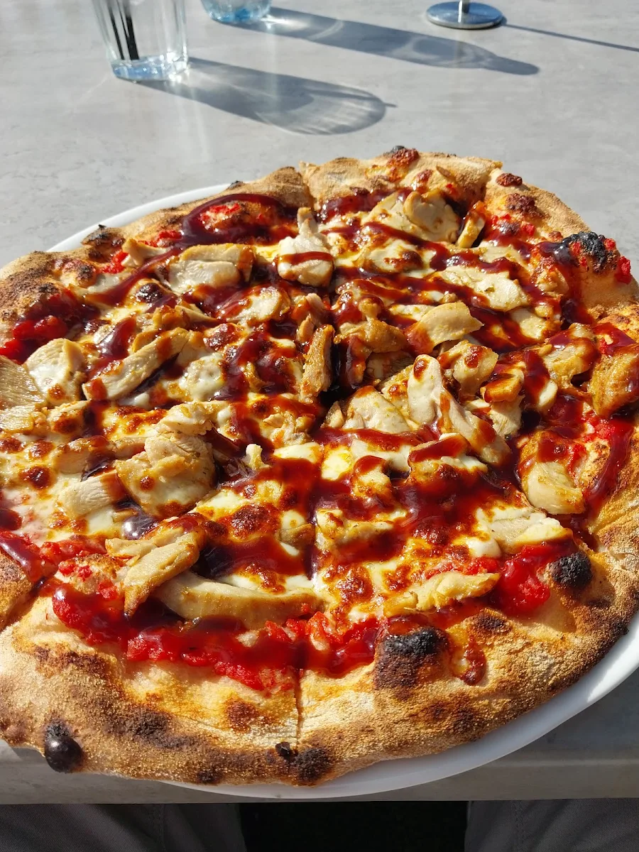 Chicken Pizza, San Marino Cafe Ristorante