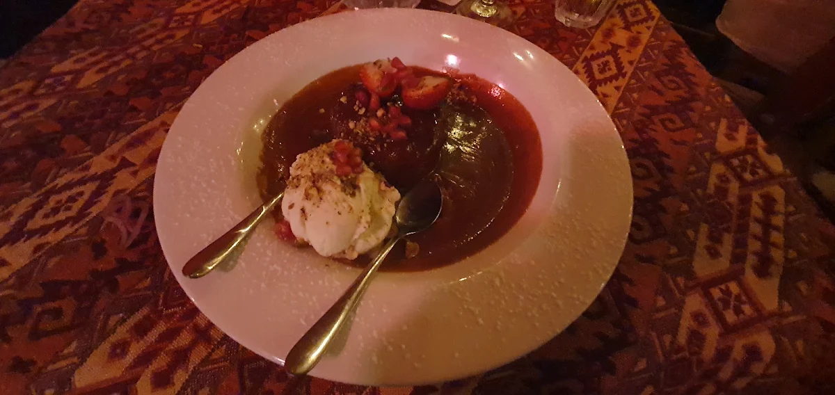 Fig Pudding, Caravanserai