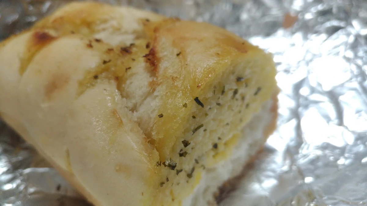 Garlic Bread, Black Box Pizza and Icecream