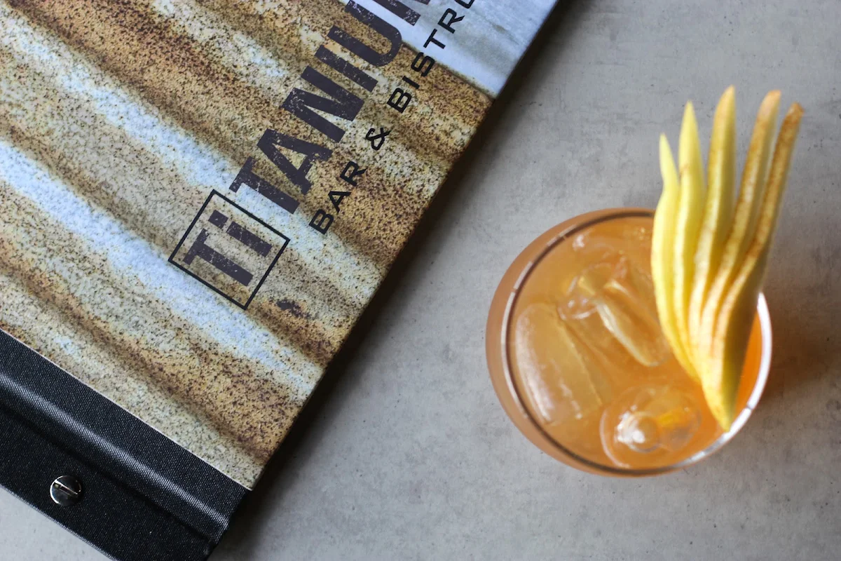 Highlights, Titanium Bar & Bistro