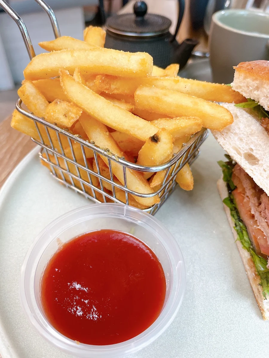 Highlights, Coffeehood Cafe