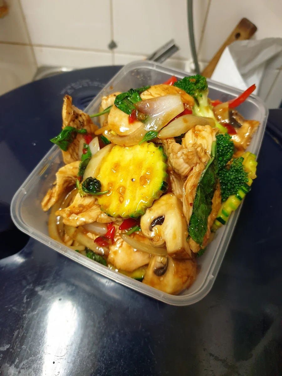 Chilli and Basil Chicken, Sticky Rice Thai Newcastle East