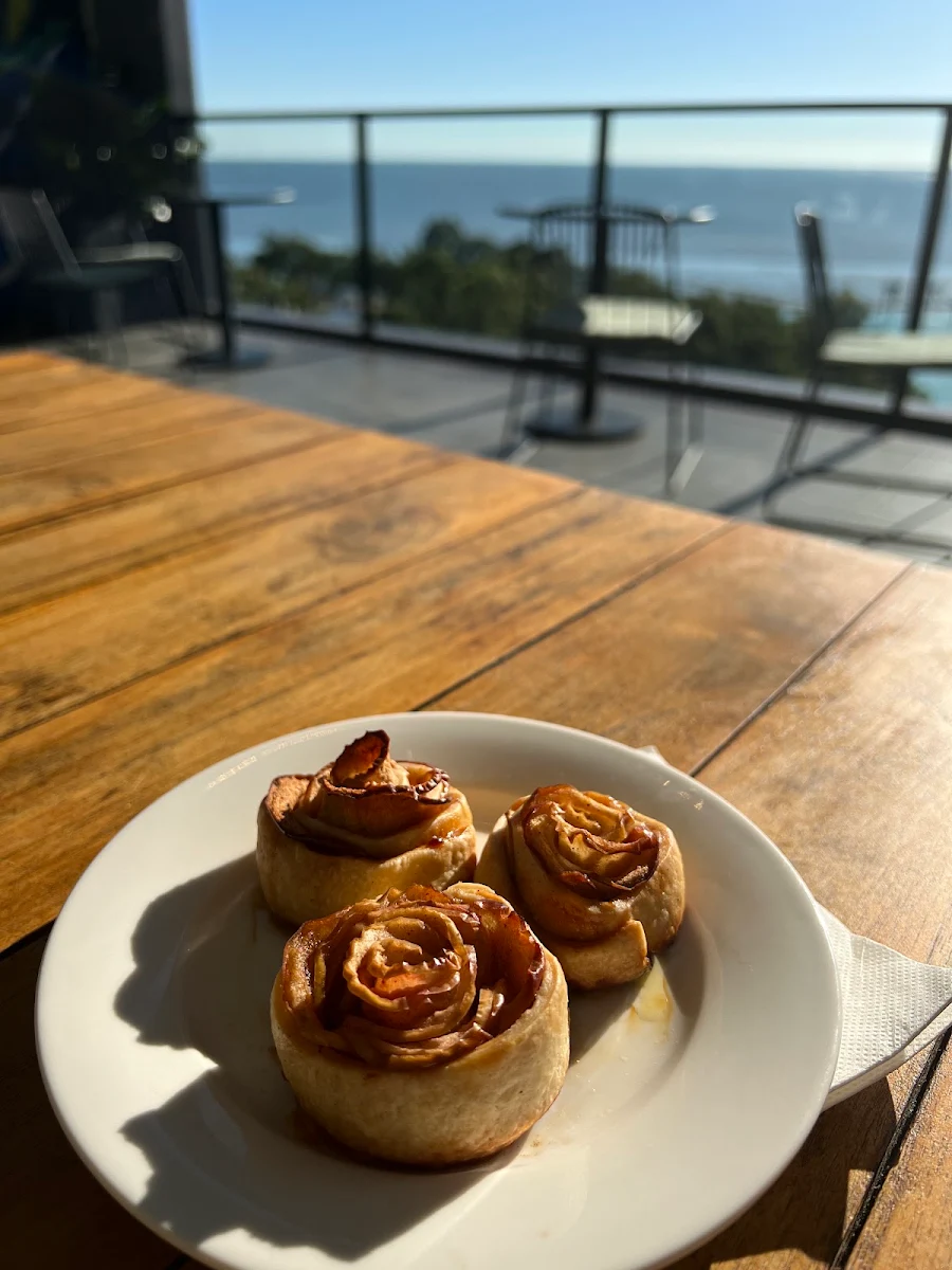 Apple Cakes, Restaurant Oak & Vine - Cairns