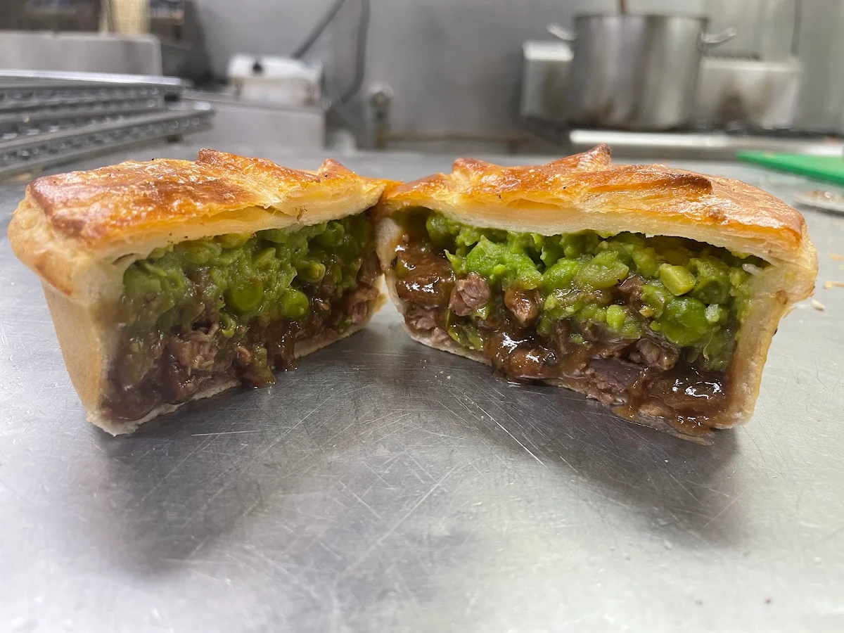 Highlights, Tatura Hot Bread