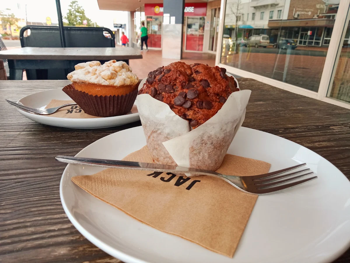 Chocolate Chip Muffin