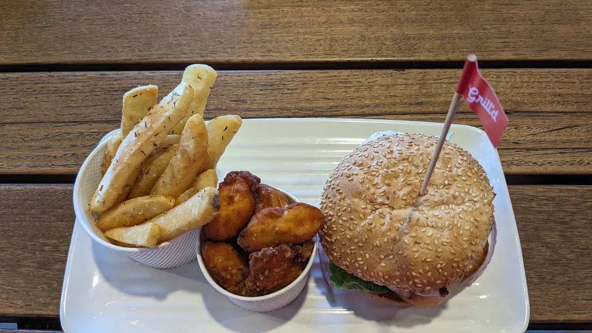 Highlights, Grill'd Burgers - Burpengary