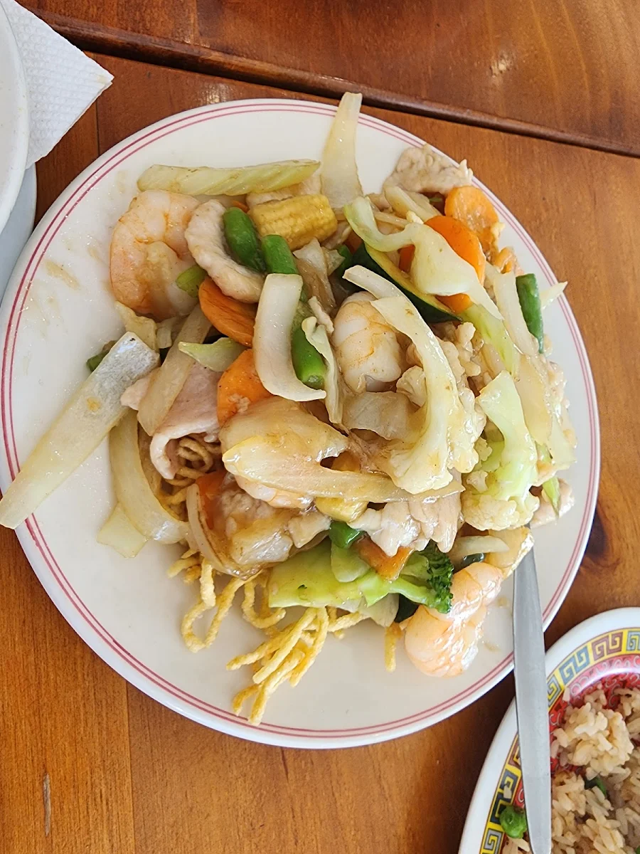 Highlights, Kowin Restaurant
