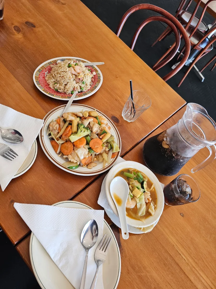 Highlights, Kowin Restaurant