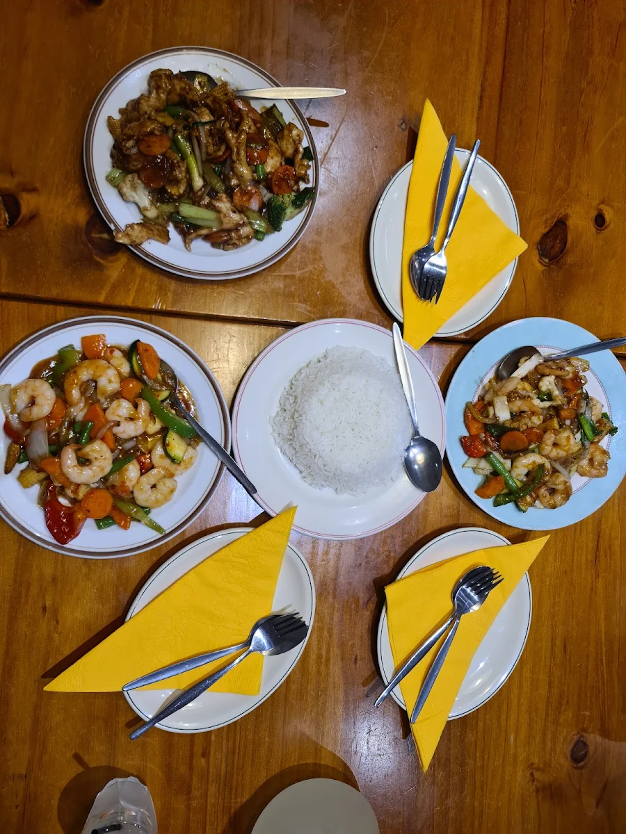 Pepper Garlic Chicken, Kowin Restaurant
