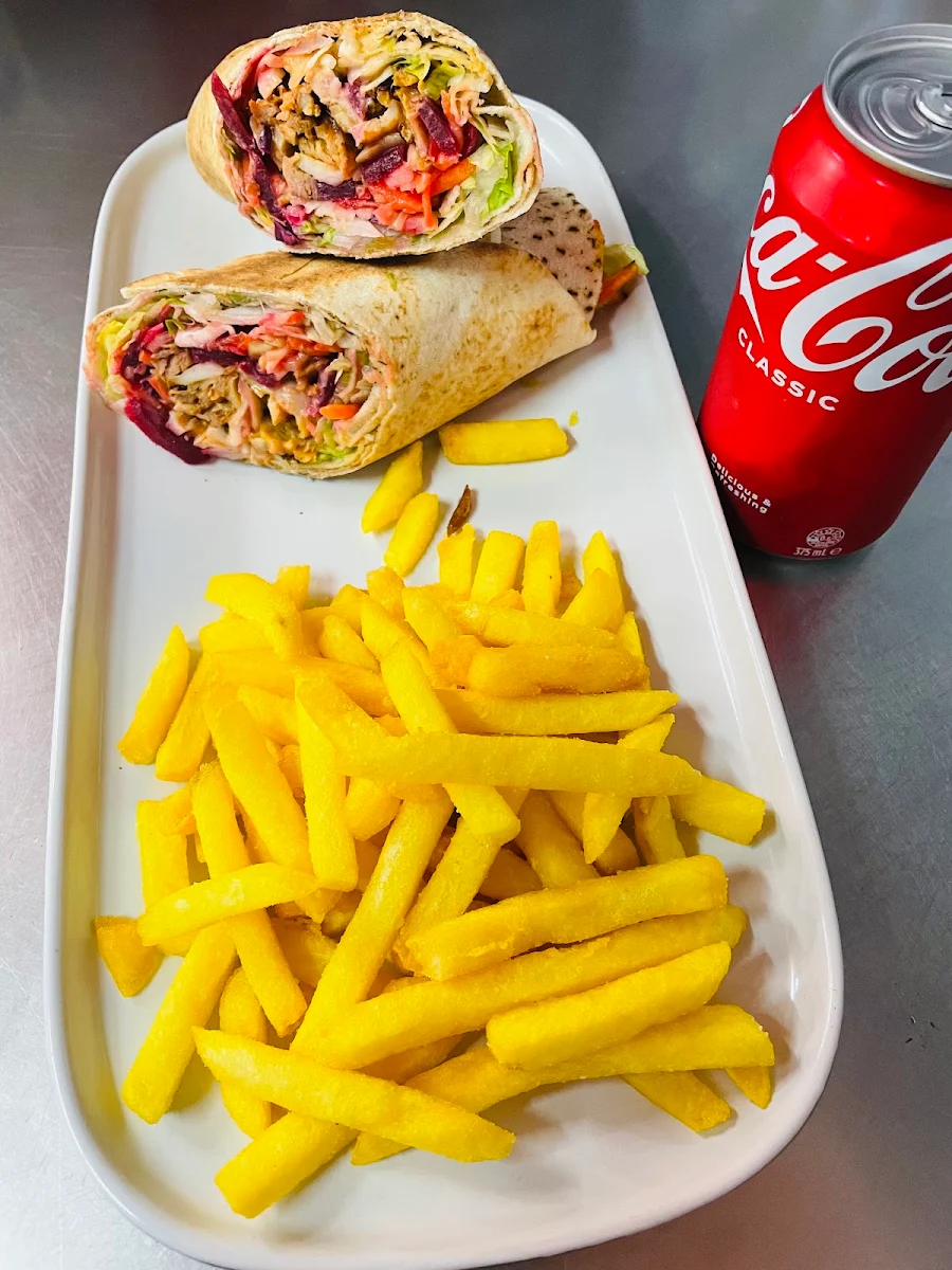 Highlights, Luv A Kebab Pizza