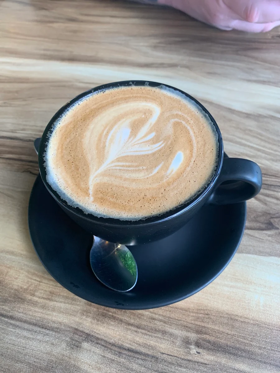 Highlights, Cafe 52