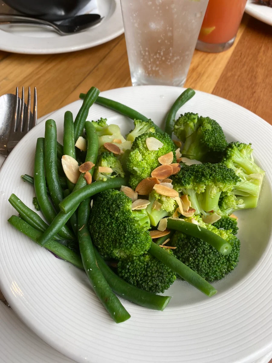 Green Beans Broccoli and Flaked Almonds
