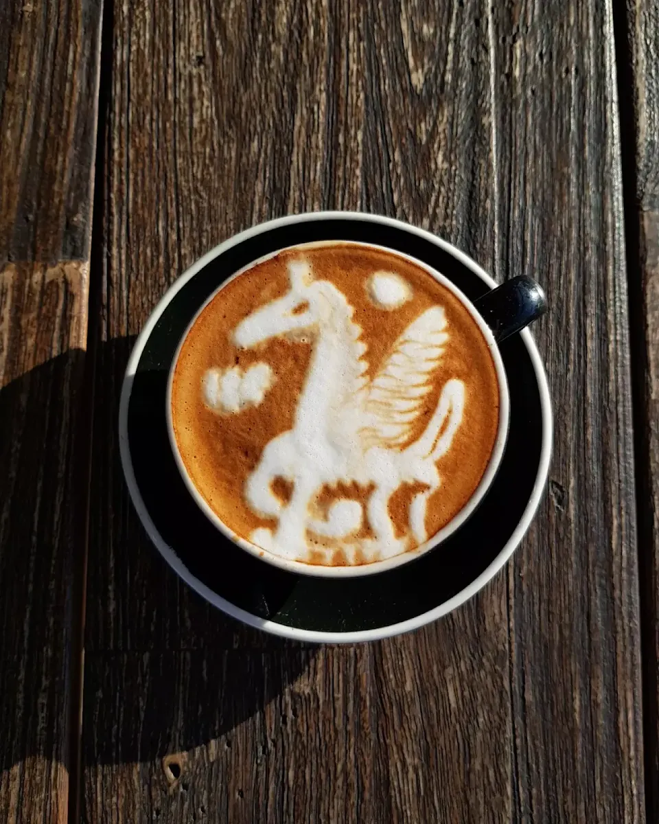 Highlights, U6 Cafe