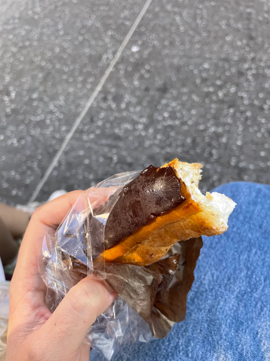 Eclair, Breadtop Uptown