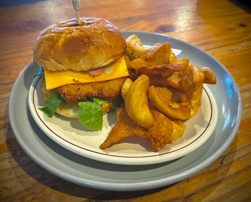 Highlights, Royal Tavern Hotel Coolamon