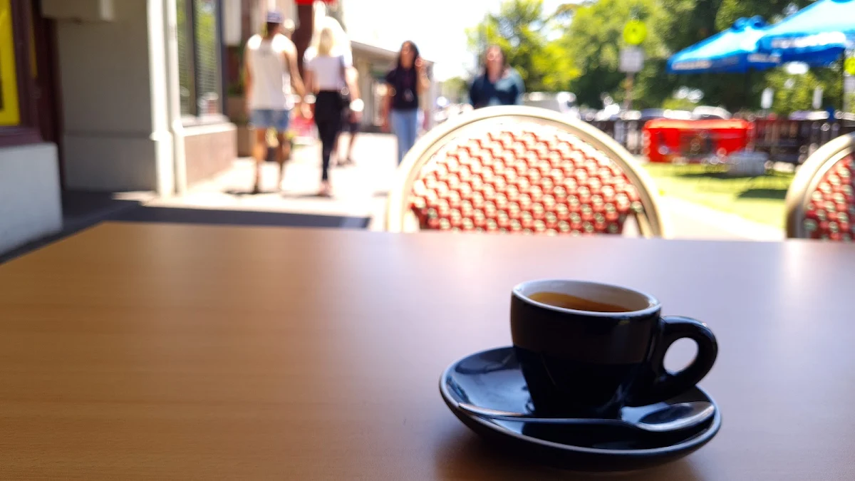 Highlights, Cafe Cirino