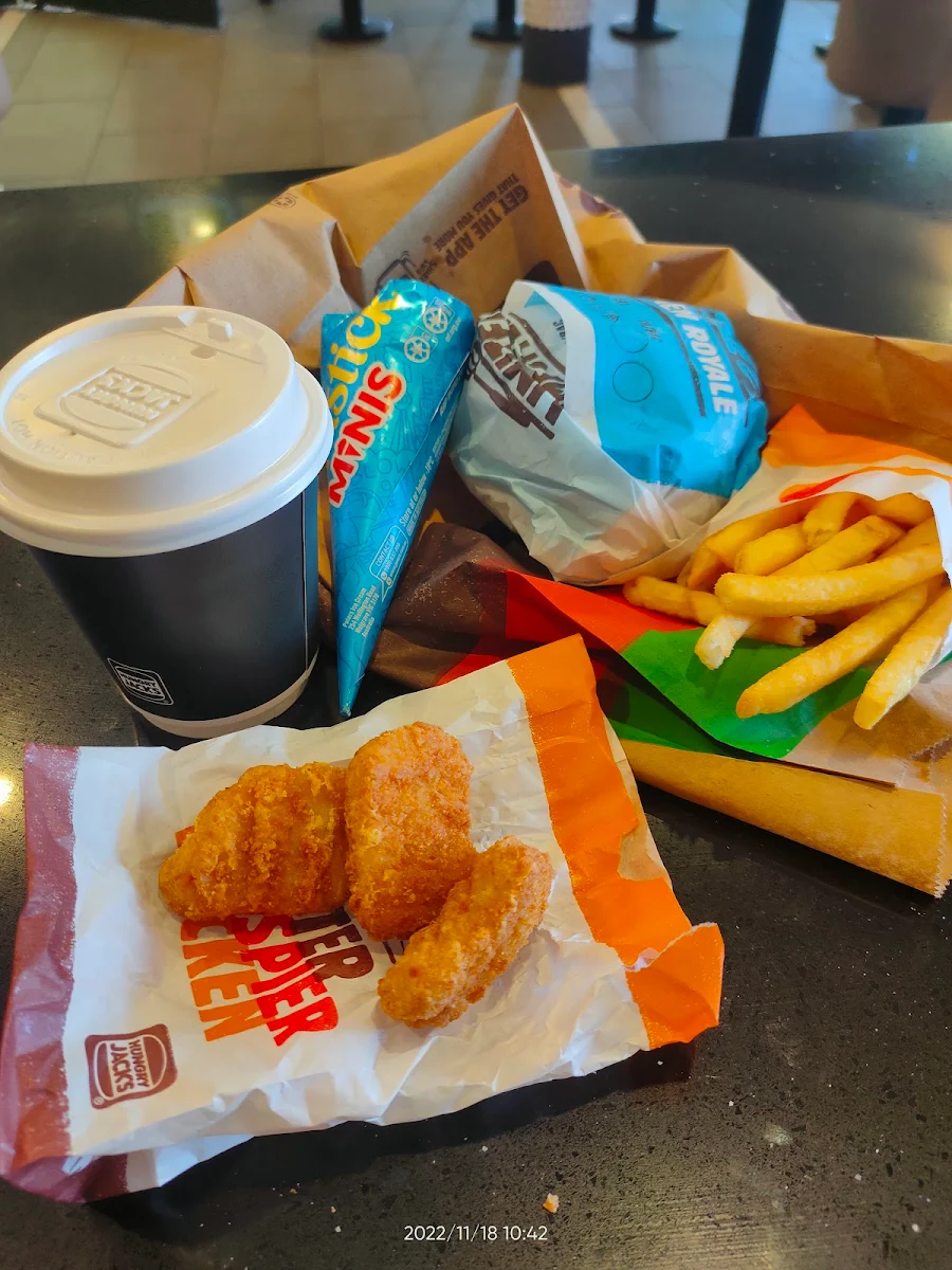 Chicken Royal Burger Meal