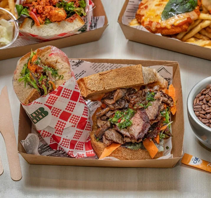 Highlights, Sarnie & Panini