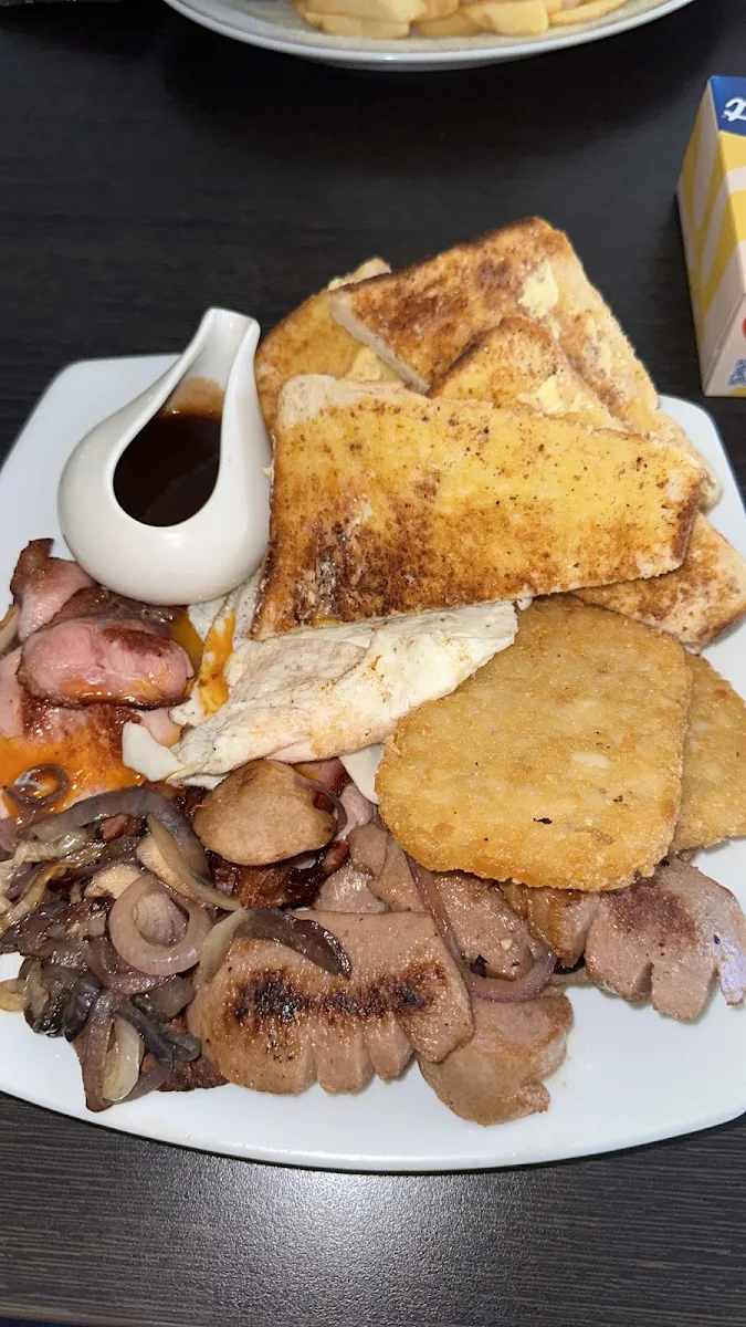 Highlights, Jojo’s Corner Cafe & Lunches