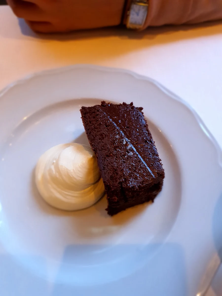 Baked Valrhona Chocolate Crème Fraiche