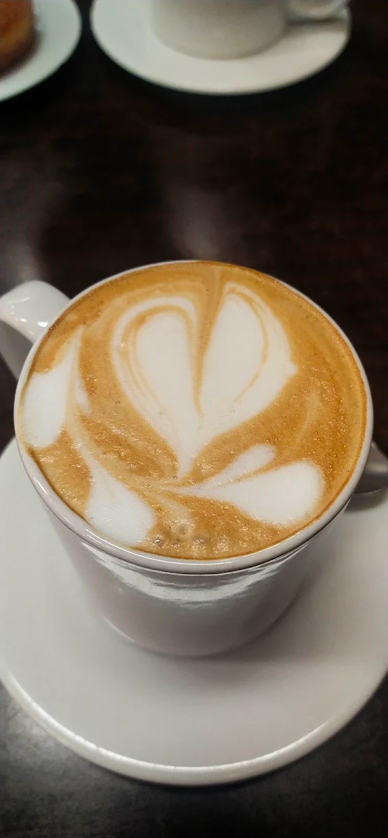 Highlights, Nooy's Bakery & Coffee Shop