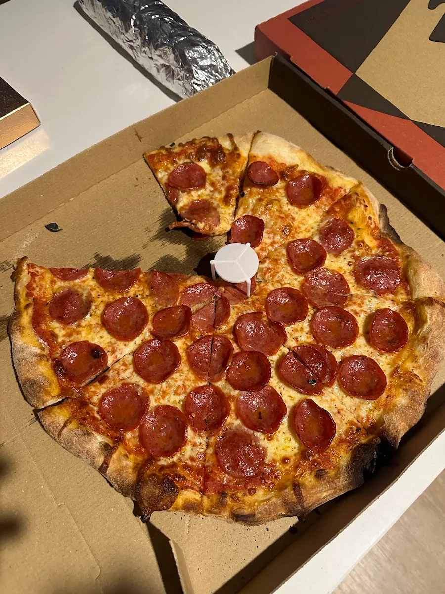 Pepperoni Pizza, Tino's Pizza Beeliar