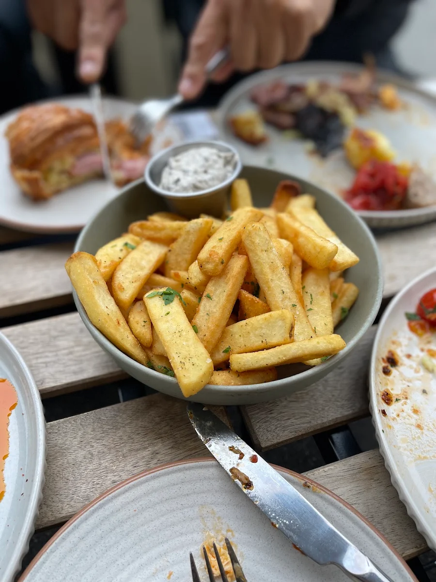 Herbed Chips with Truffle Aioli