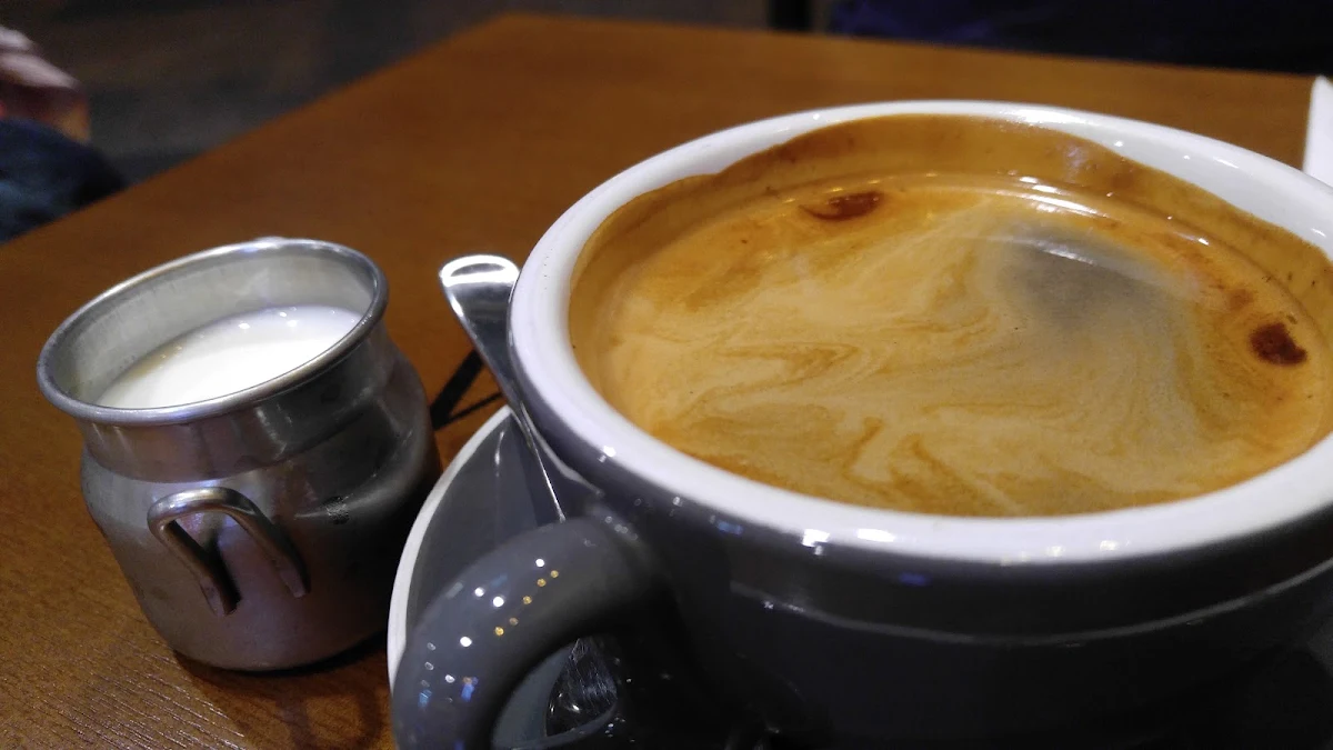Small Coffee, ViTo Gelato & Cafe