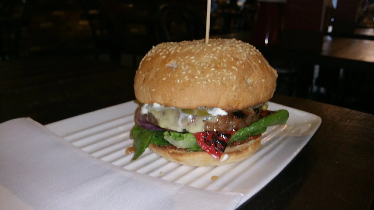 Highlights, Grill'd Burgers - Victoria Park