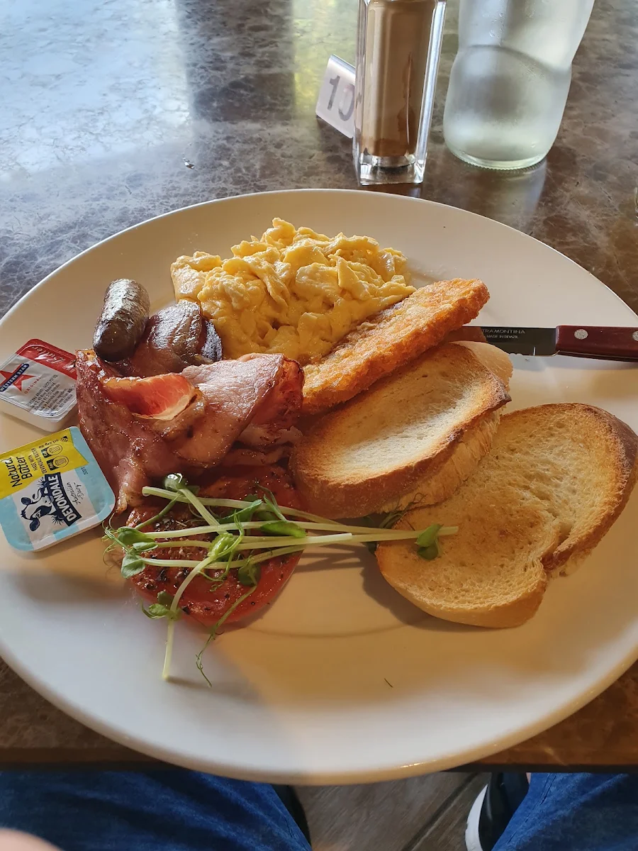 Big Breakfast